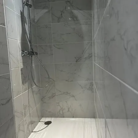 F2 Quartier Des Arts St Raphael Appartement *