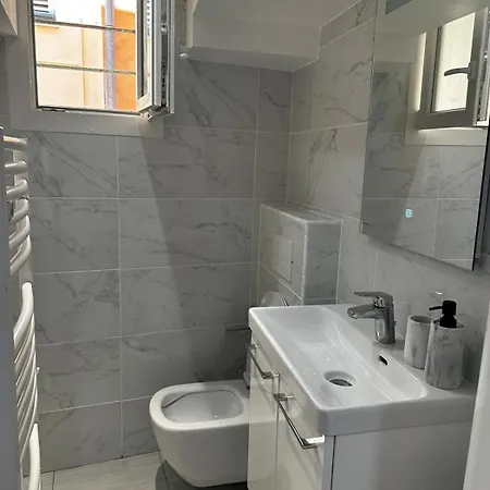 Daire F2 Quartier Des Arts St Raphael